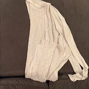 Long hollister oatmeal sweater